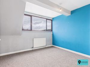 Bedroom- click for photo gallery